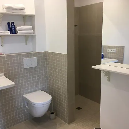 Grosszuegiges -ruhig Und Doch Zentral