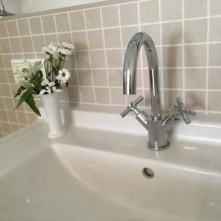 Grosszuegiges -ruhig Und Doch Zentral اودينتال